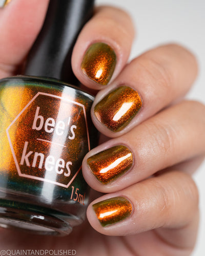 *PRE-ORDER* Bee's Knees Lacquer - I Choose the Bear (Magnetic)