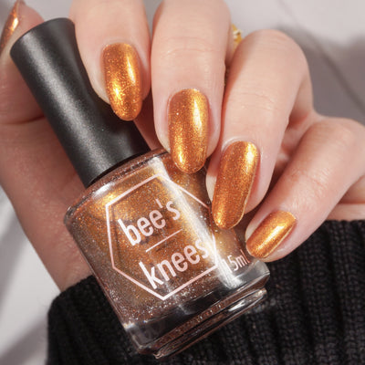 Bee's Knees Lacquer - Would Make Isaac Newton Crawl Back Into His Mother's Womb