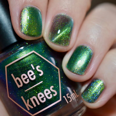 *PRE-ORDER* Bee's Knees Lacquer - Fake Dating (Magnetic)